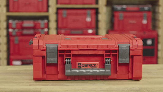 Q25641 PRO Technician Case 2.0 Red